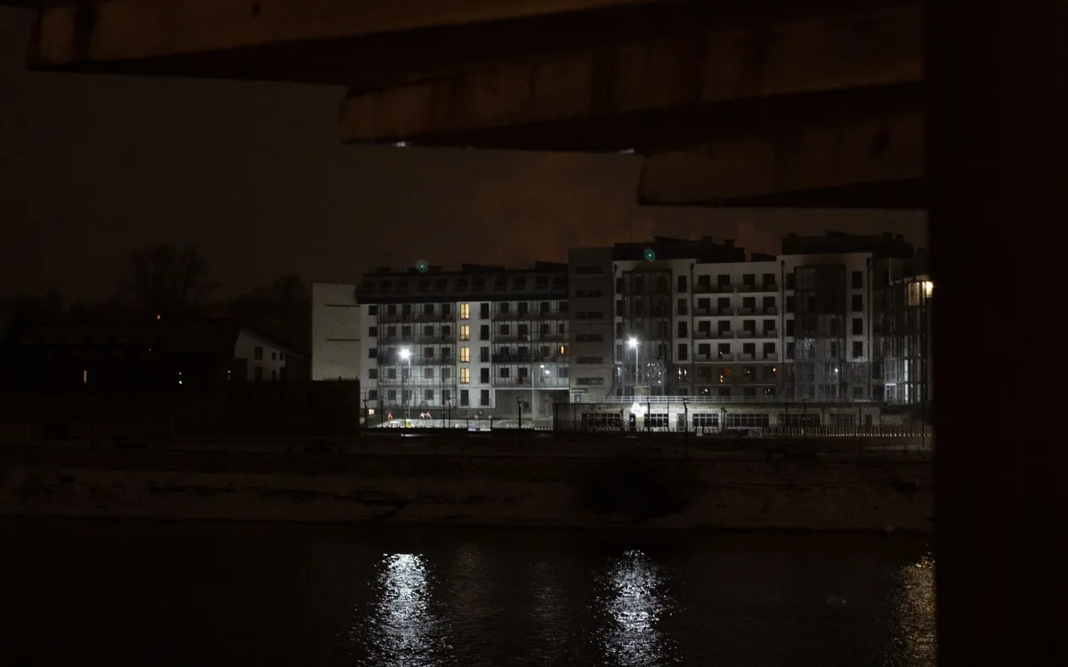 Fotografowanie o świcie, o zmroku i w cieniu